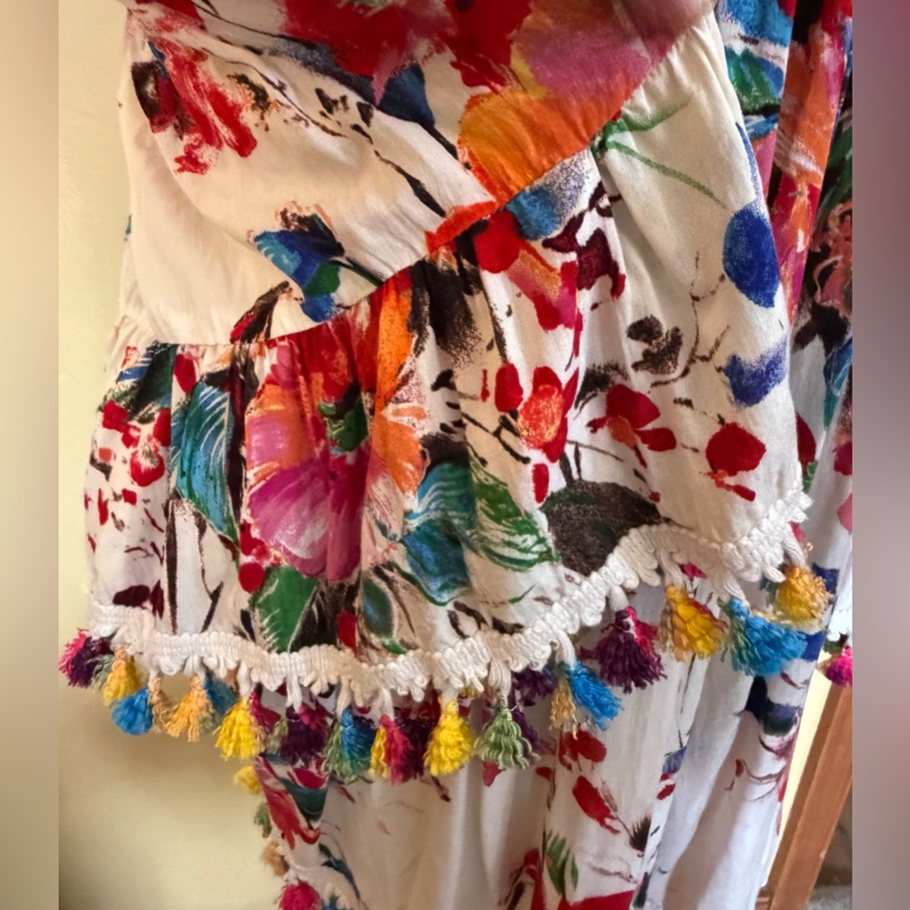 JODIFL Off-Shoulder Floral Blouse - Multicolor - Picture 5 of 10